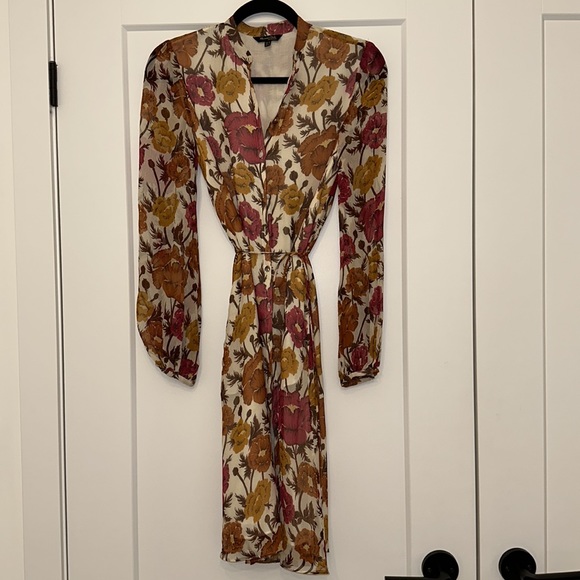 Massimo Dutti Silk Floral dress - Picture 2 of 8